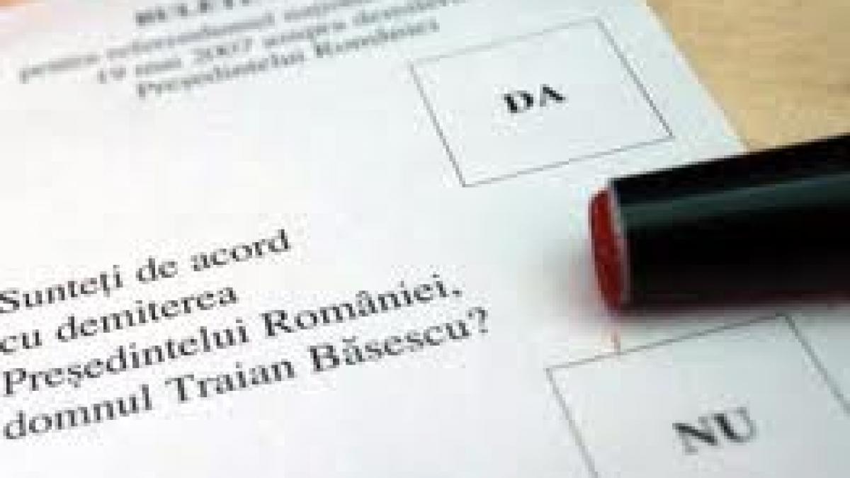 imi dai buletinul pana luni iti dau un abonament la piscina sau bani cash lupta disperata impotriva