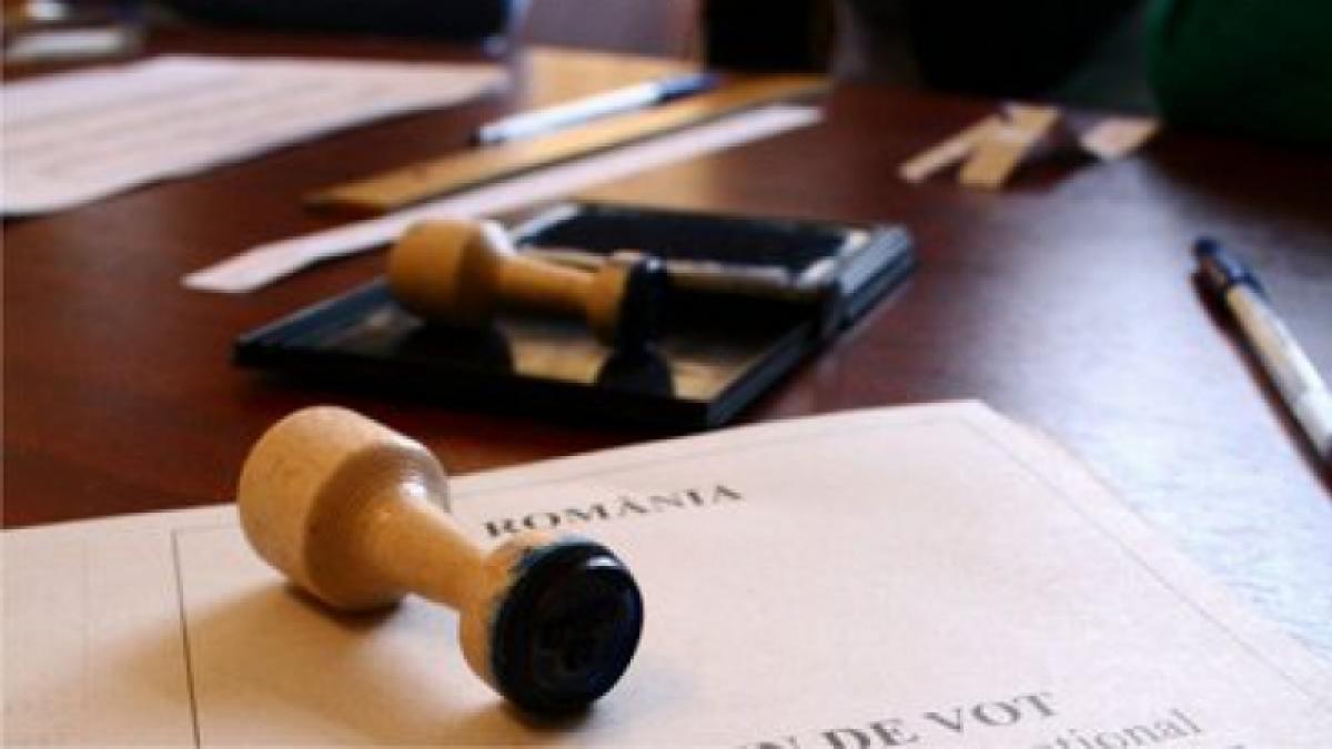 la mare sau la munte turistii au la dispozitie sectii de votare speciale in capitala sunt 1 235 de