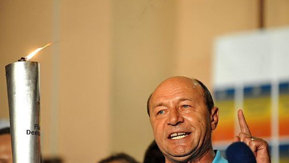 rezultate referendum 2012 ccsb da 87 55 nu 11 12 nici macar 1 milion de romani n au votat pro