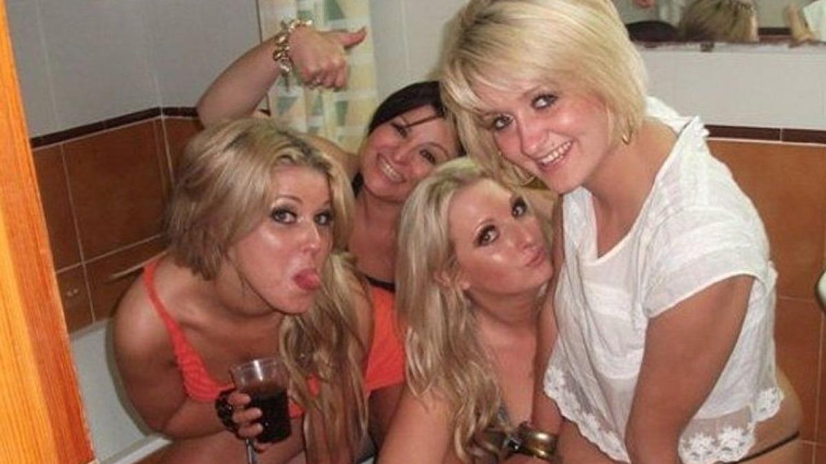 ce se intampla in camerele de camin ale studentelor dezmatul care te lasa interzis