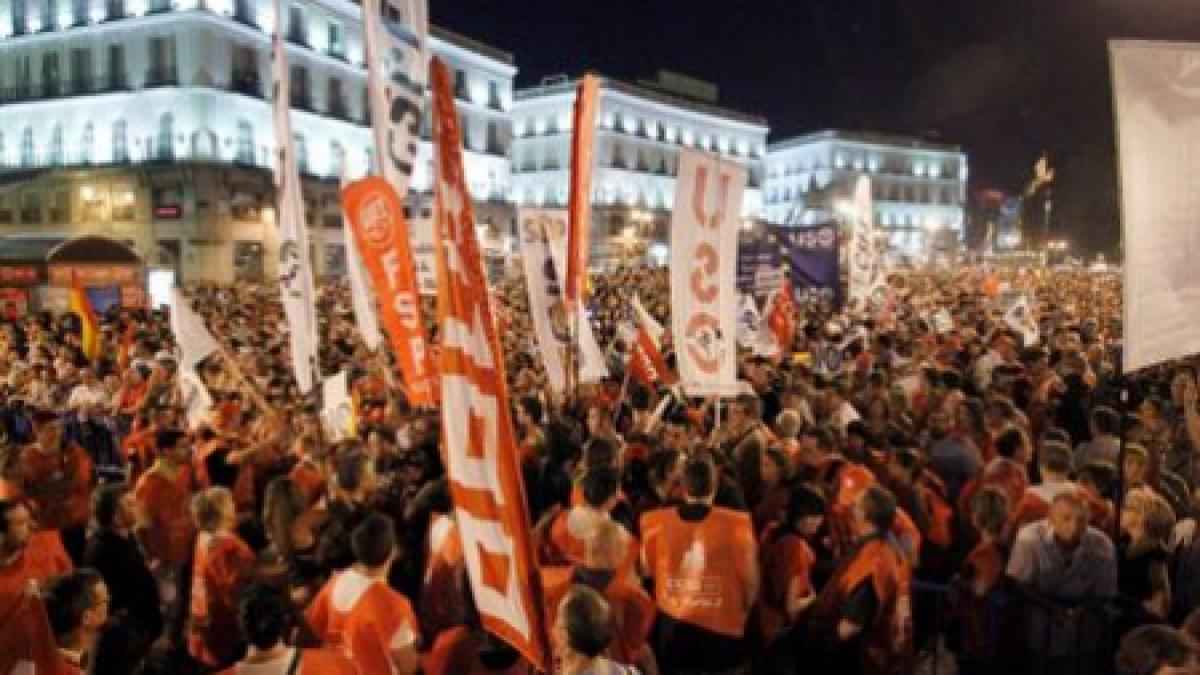 grecia si spania fierb din nou afectati de criza datoriilor si masurile de austeritate oamenii