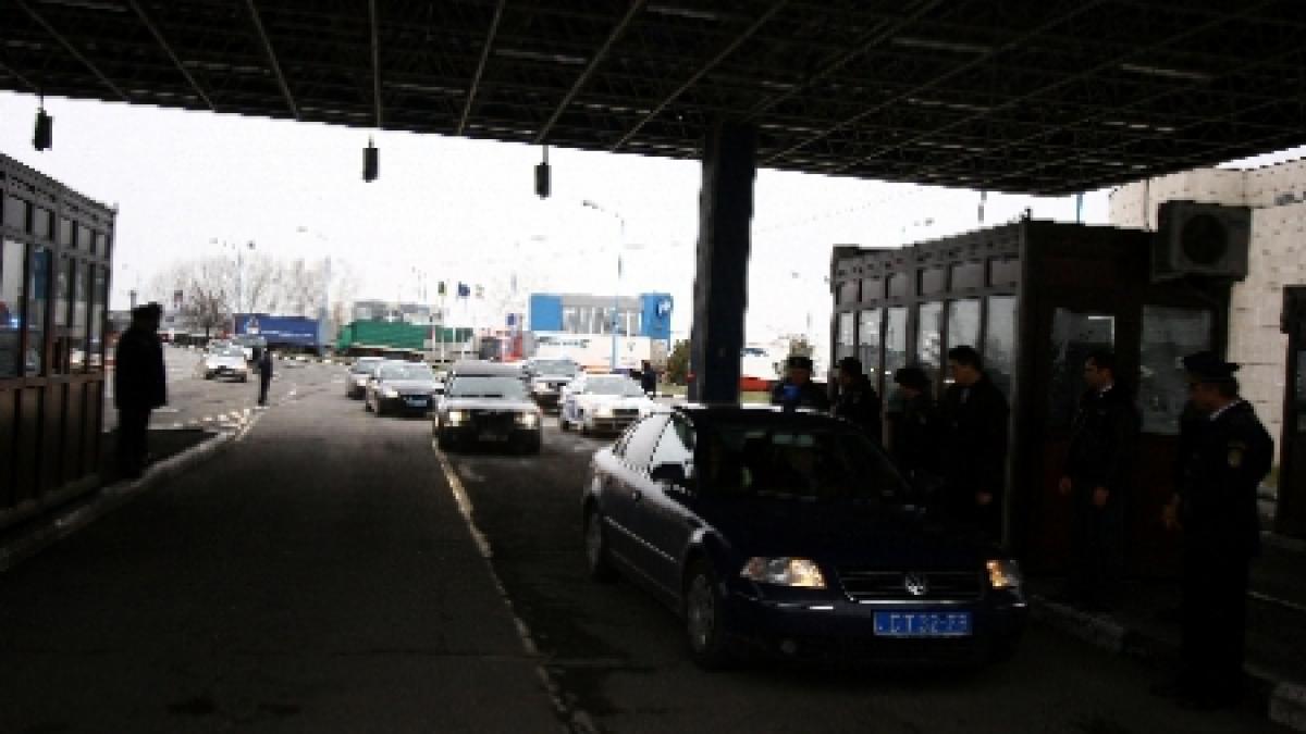 un turc si un cecen cautati de interpol au fost arestati la frontiera bulgaro romana