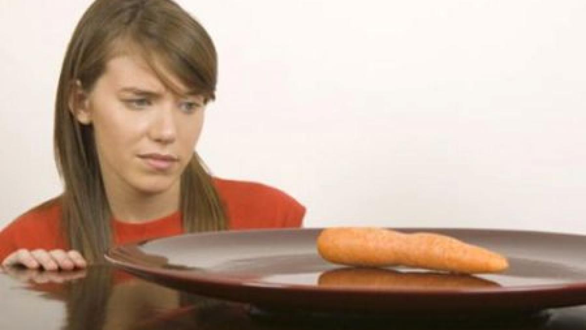 vest europenii strang serios cureaua unii vin si cumpara numai trei morcovi reportaj wall street