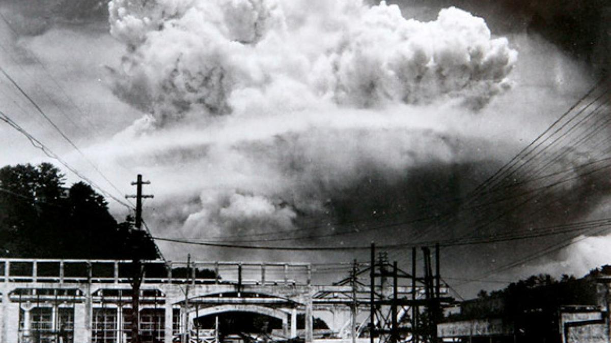 ziua in care destinul unei tari s a schimbat radical 140 000 de oameni au pierit intr o clipa in