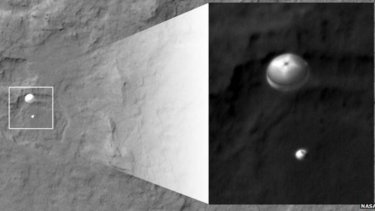 imagini noi realizate de roverul curiosity in timpul aterizarii pe marte
