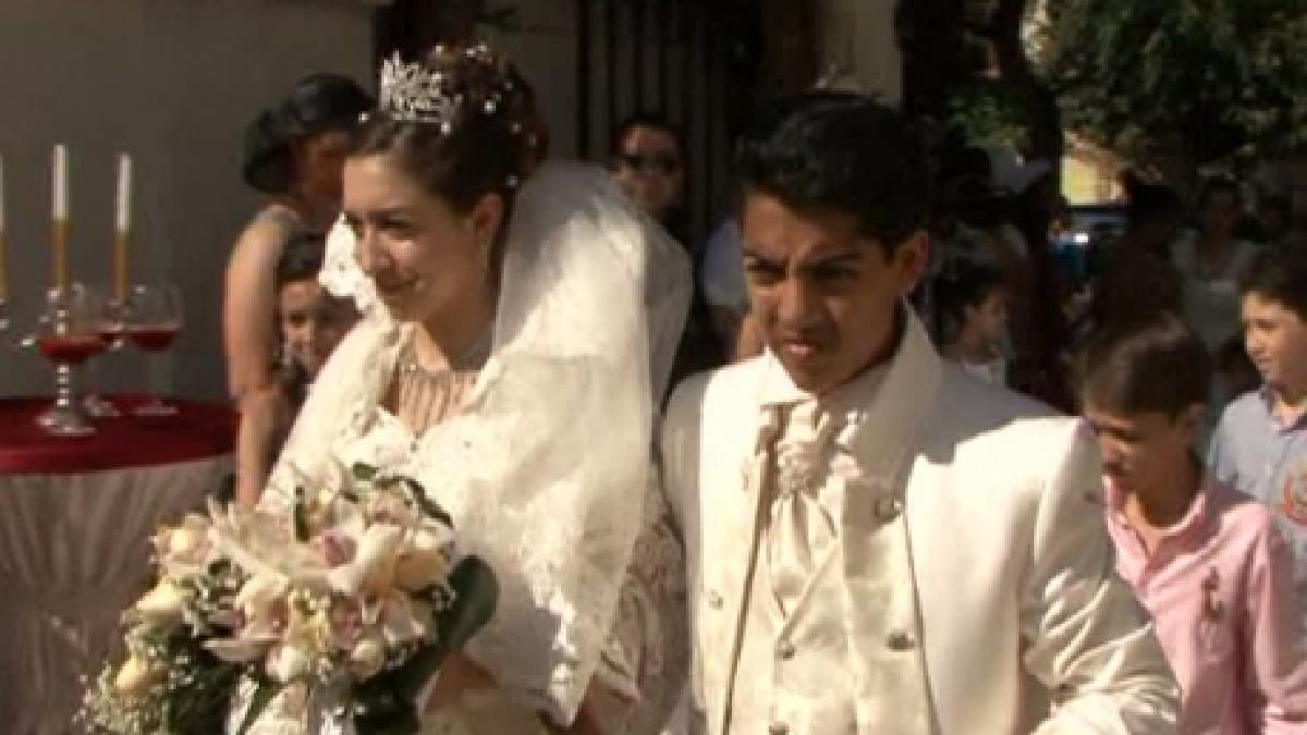 imaginea care a iscat scandal nunta lor a atras atentia asupra unui lucru ce nu se face in romania