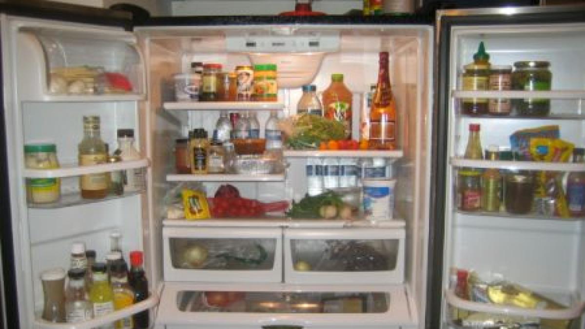 sfaturi pentru o vara sanatoasa cum trebuie sa depozitam alimentele in frigider
