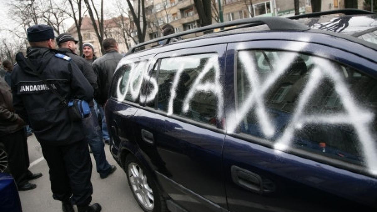 vesti bune pentru soferi cei care au platit o taxa auto prea mare isi vor recupera banii incasati