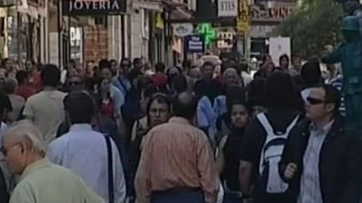 romanii plecati in strainatate trimit tot mai multi bani in conturile din tara