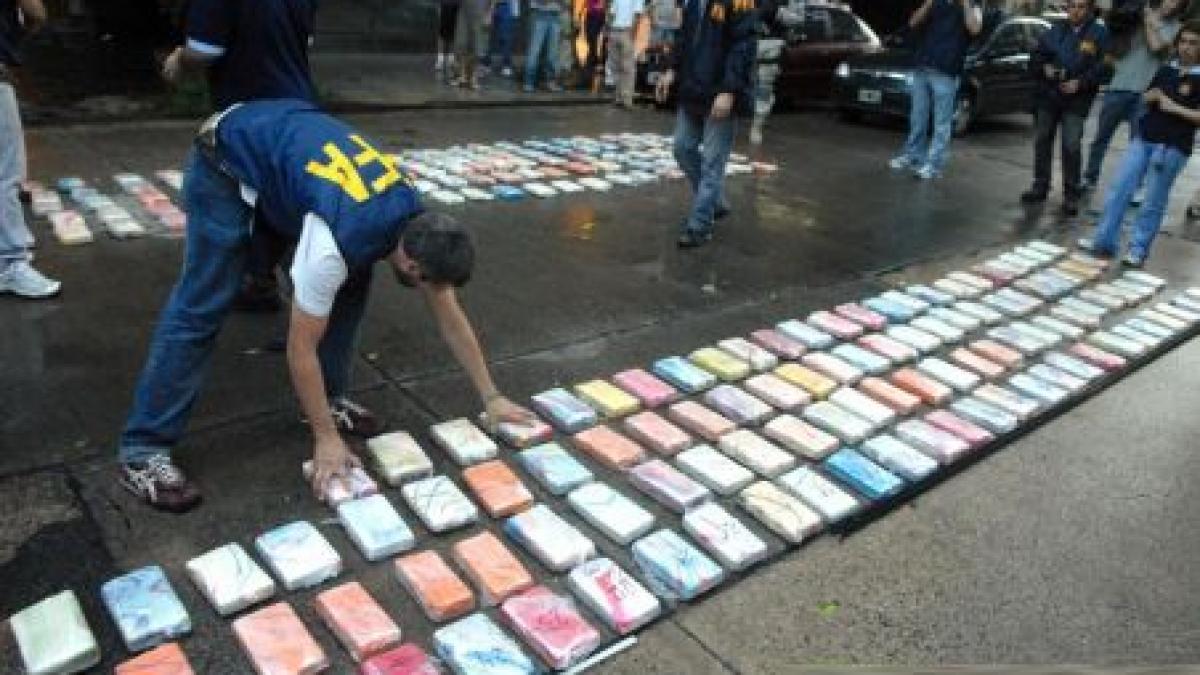 trei tone de cocaina confiscate de la bordul unui vas