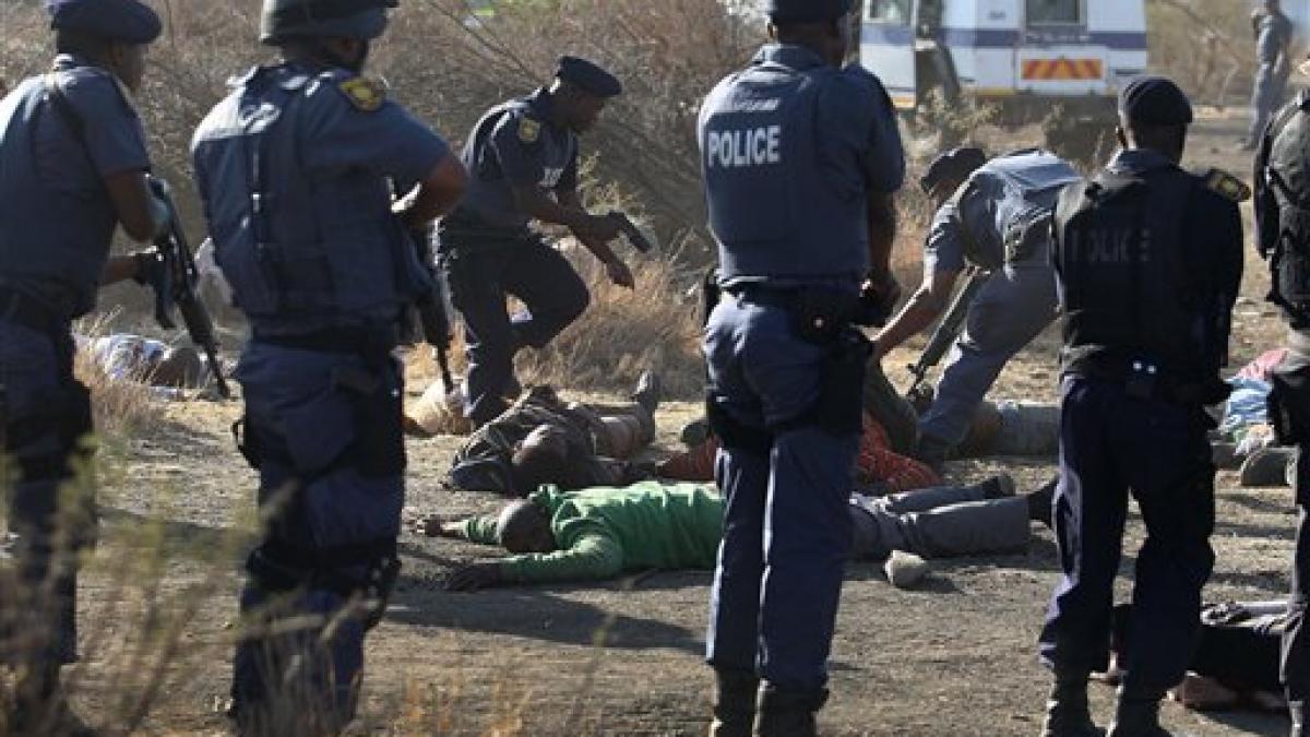 masacru in adancuri zeci de mineri au fost ucisi fara mila cu munitie de razboi de politisti