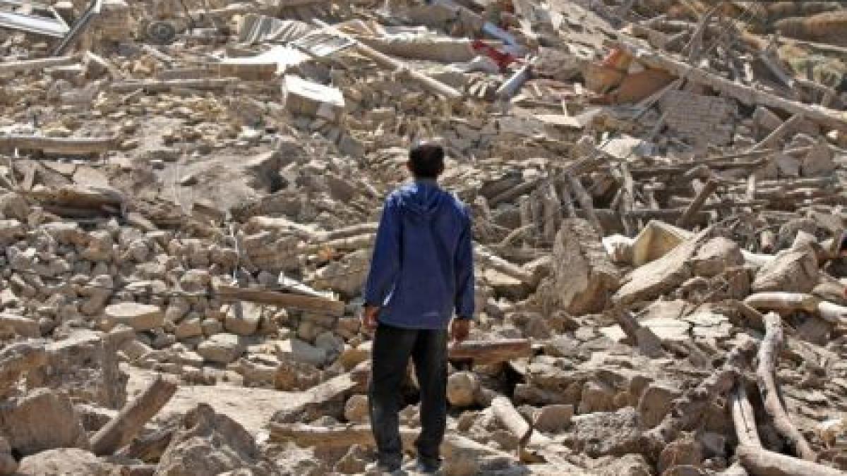 pamantul se cutremura un seism puternic a zguduit indonezia