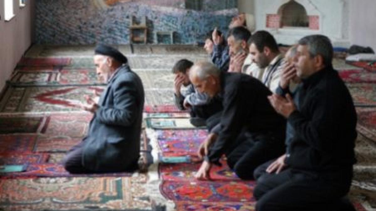 atac armat la o moschee din daghestan opt oameni care erau la ora de rugaciune au fost raniti