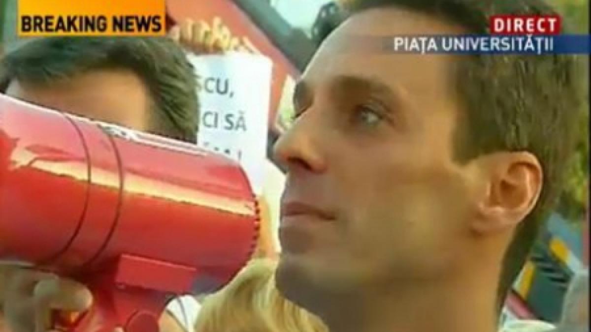 badea nu impart aceeasi specie cu lesinatii care accepta sa fie calcati pe cap si scuipati in gura