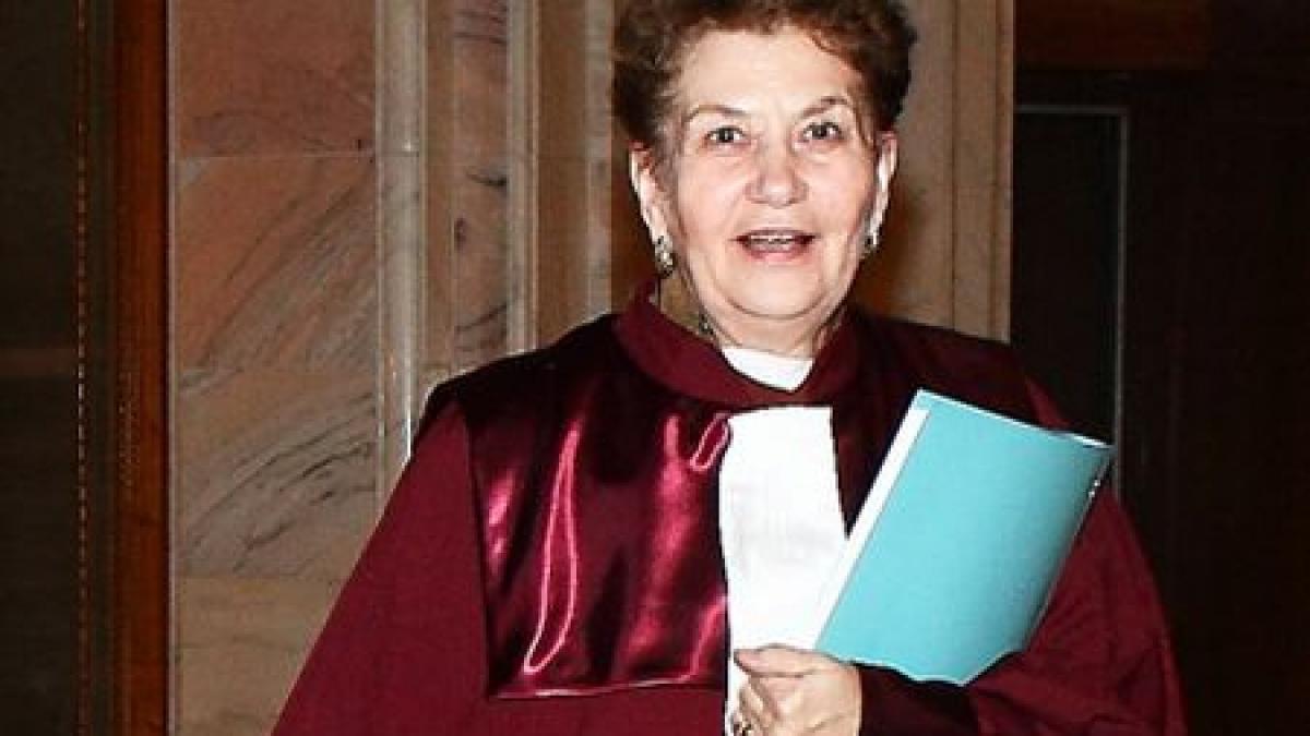 aspazia cojocaru il dau in judecata pe ion predescu ccr daca se confirma ca a divulgat secretul