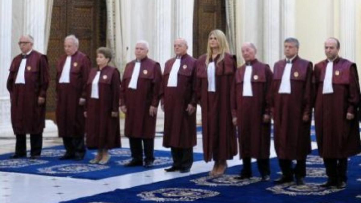 cc a trimis parlamentului decizia pe referendum hotararea nu va fi facuta publica inaintea citirii