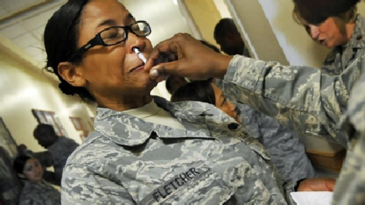 un spray nazal ar putea preveni sinuciderile din armata americana un soldat isi ia viata in fiecare