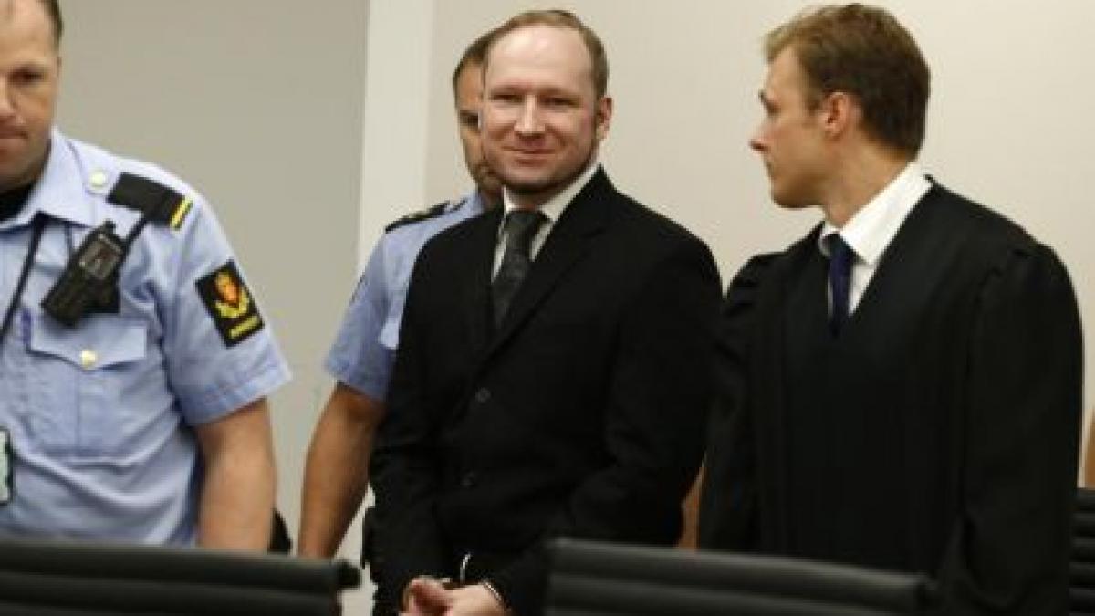 a primit verdictul cu zambetul pe buze anders breivik monstrul din norvegia a fost condamnat la 21