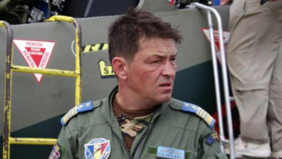 CUTREMURĂTOR! Soţia pilotului mort la Craiova, trimisă la accident ca jurnalist: "Am sperat tot timpul să nu fie el"