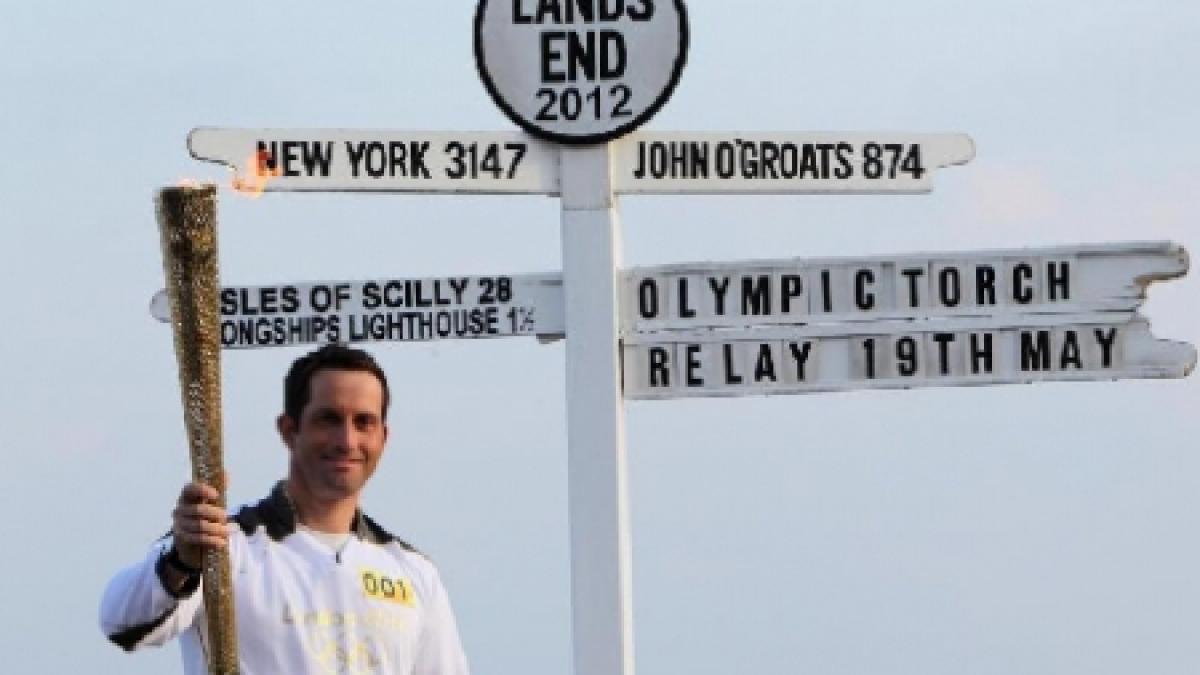 torta olimpica de la jo 2012 va fi adusa in romania in gradina palas din iasi