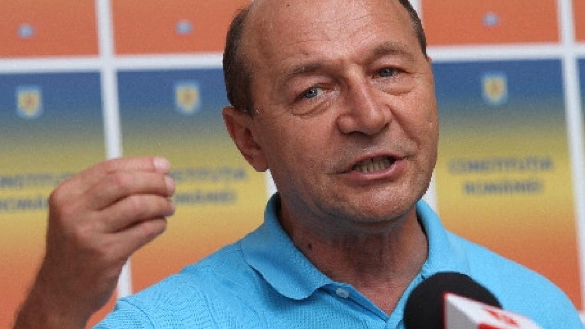 traian basescu dupa reuniunea cu colegii ma simt bine ca in fiecare an