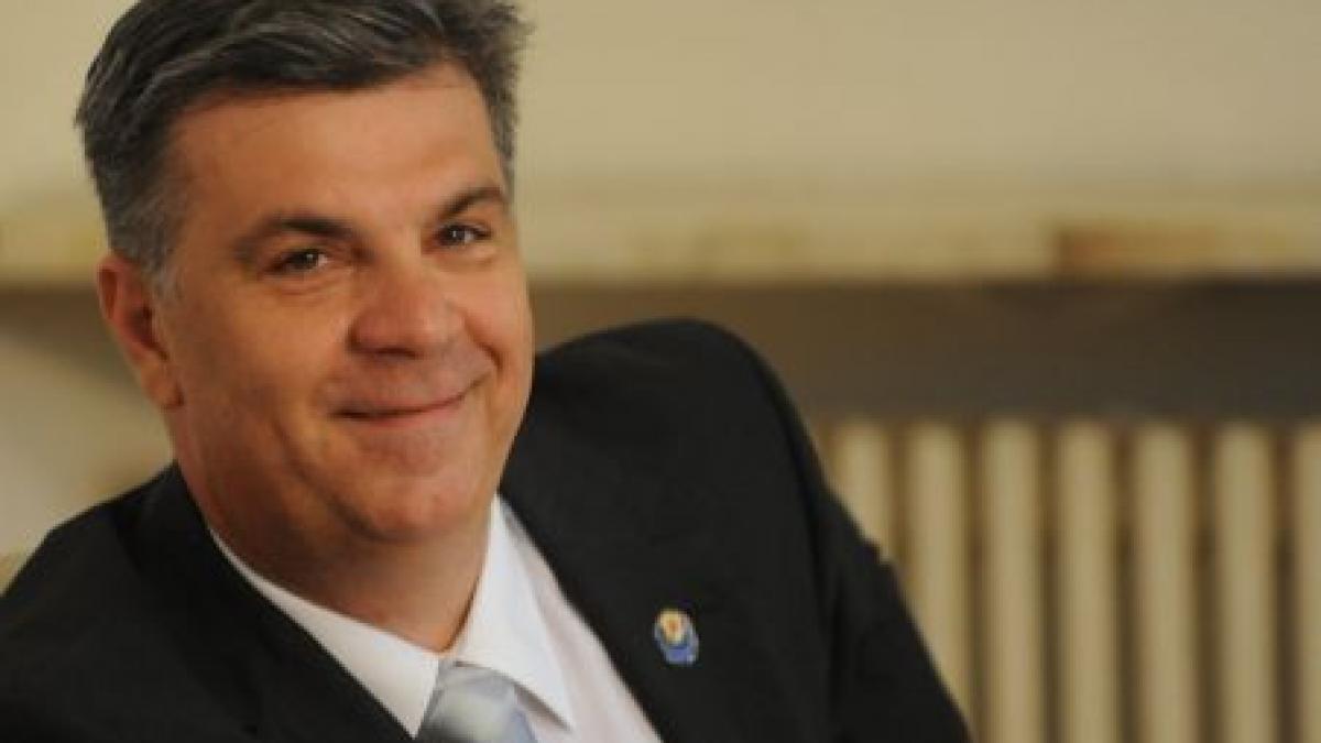 zgonea eu nu sunt roberta anastase am nevoie de cvorum pentru sedinta parlamentului