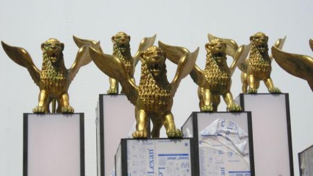 o luna in thailanda singurul film integral romanesc prezent in competitia de la venetia