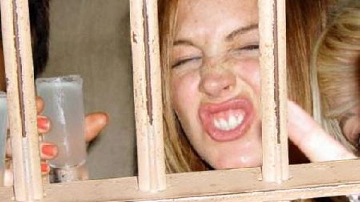 nu poate sa stea departe de probleme actrita care risca 10 ani de inchisoare