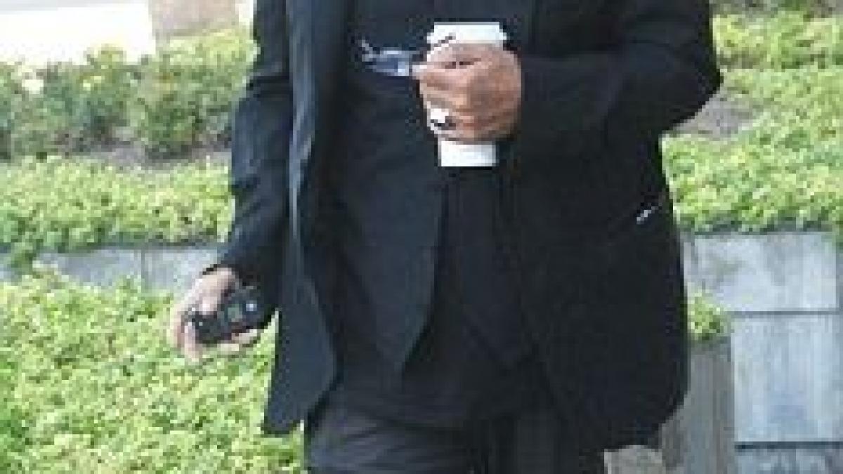 e un fenomen al hollywood ului are un imperiu de milioane de dolari dar a ajuns sa arate ca un