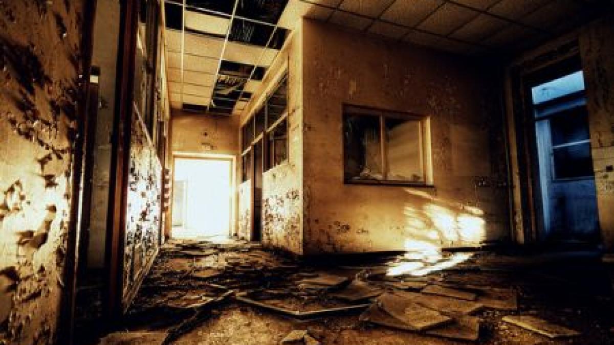 exploatati sechestrati si umiliti povestea unor romani care au crezut ca vor gasi bunastarea peste