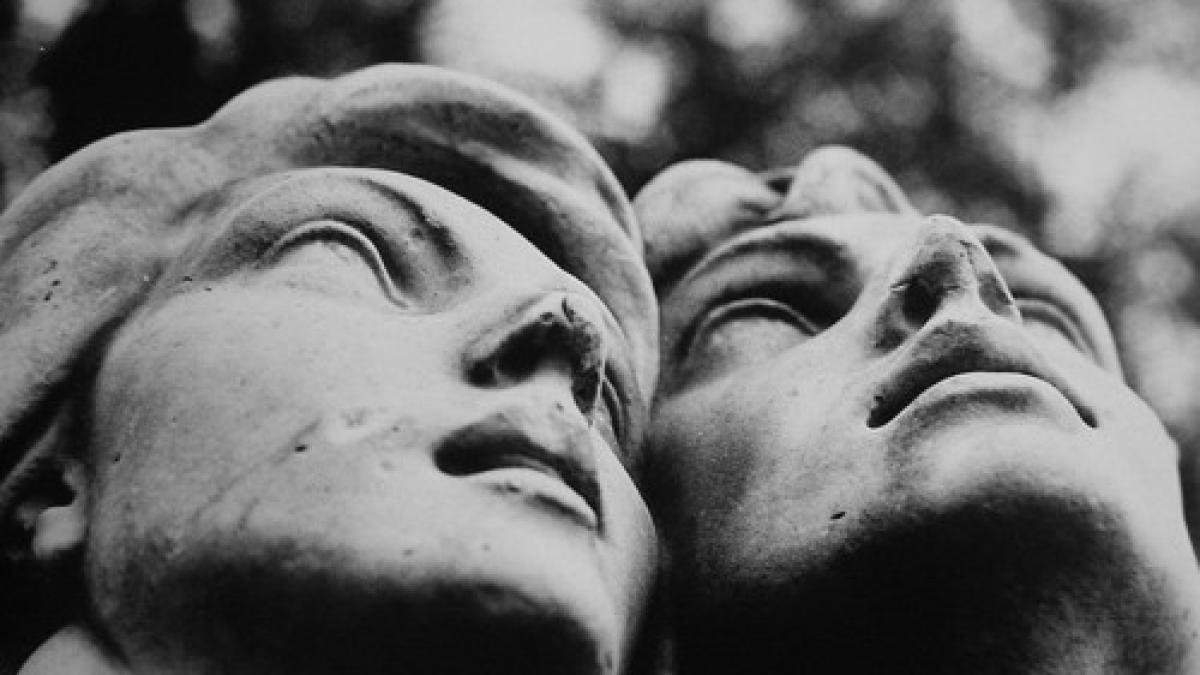 opreste te din alergarea ta si priveste cerul povestea care iti poate schimba viata intr o clipa