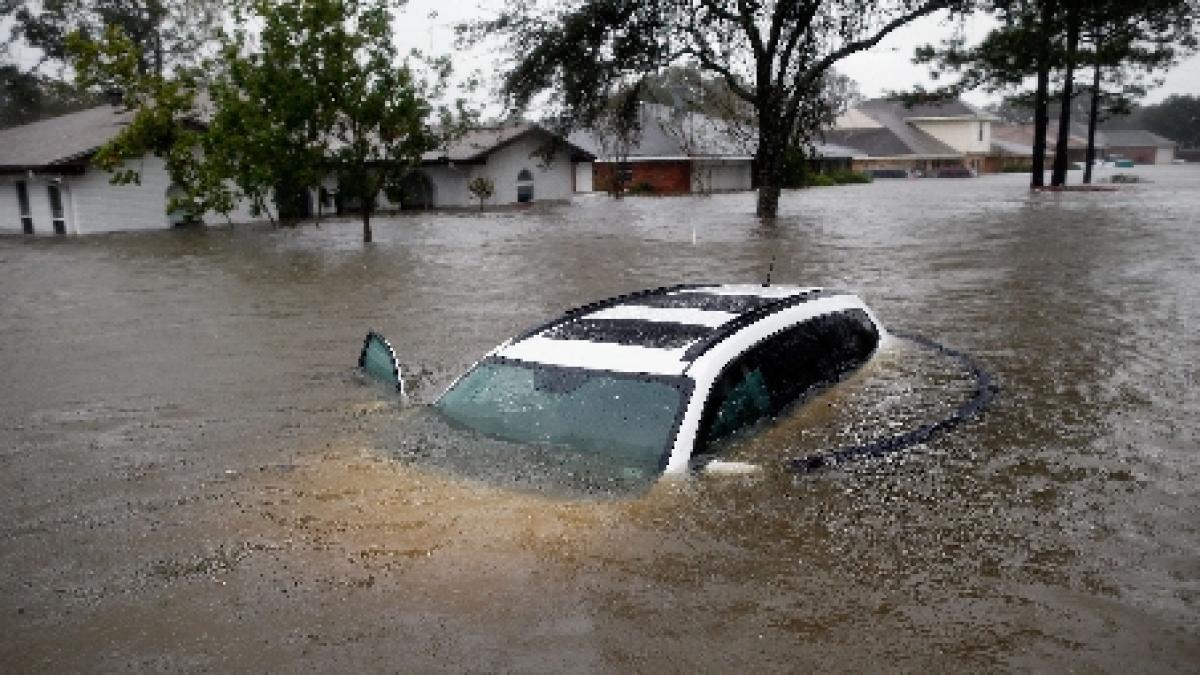 puterea naturii dezlantuite un fluviu din sua a curs invers pentru o zi intreaga pe sute de