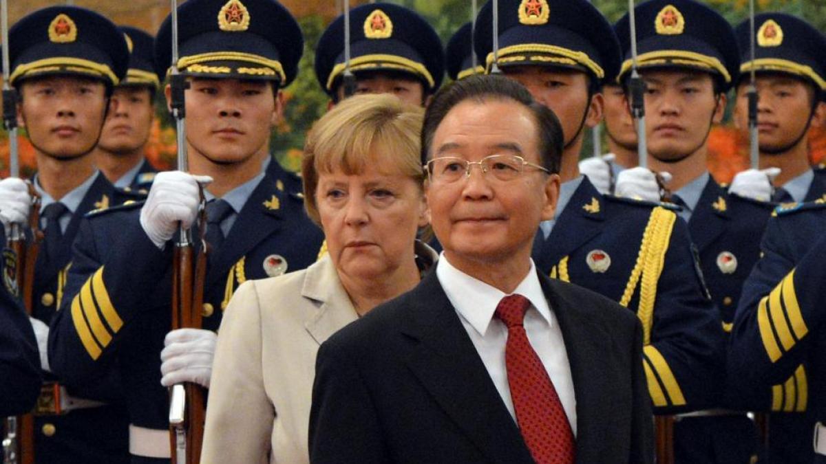 nemtii au ajuns sa se inchine in fata chinezilor scenariul care arata haul in care se afla europa