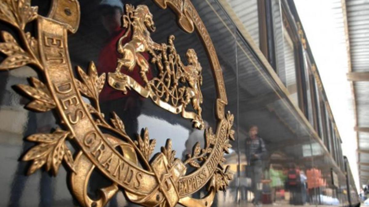 trenul de poveste orient express ajunge luni in sinaia si bucuresti