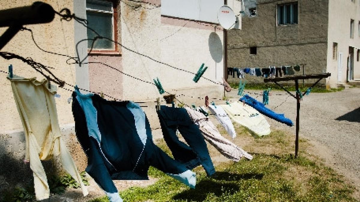 guvernul acorda peste 59 000 de lei pentru 37 de familii si persoane singure cu dificultati