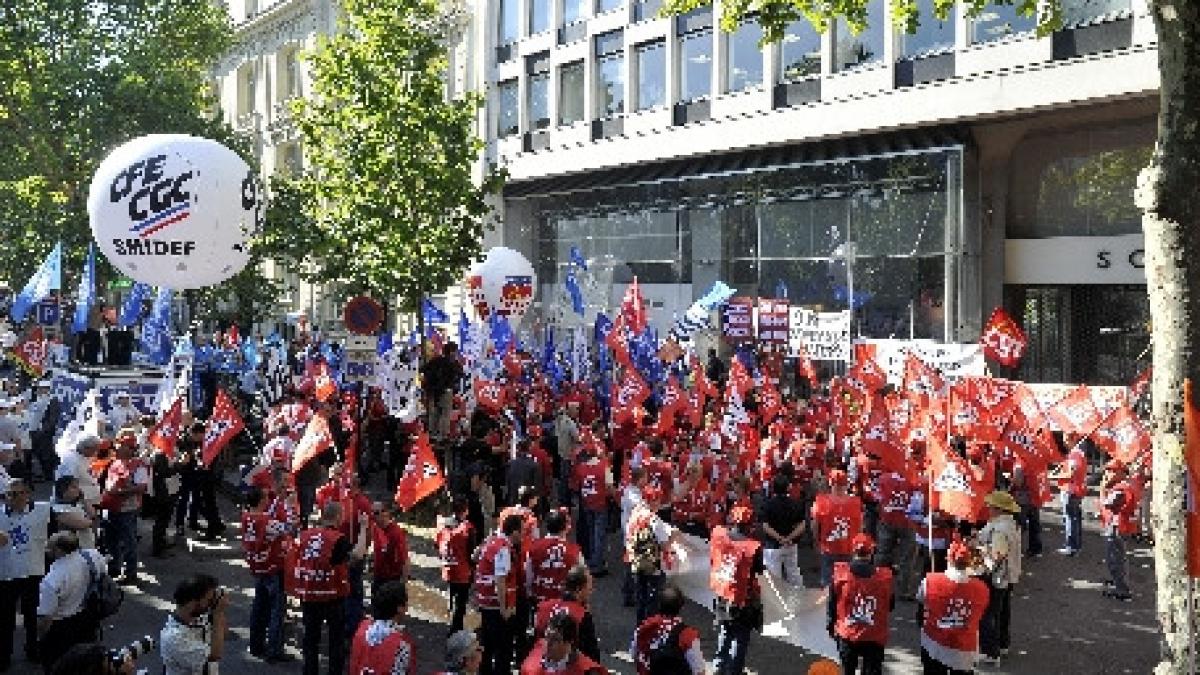 rata somajului a depasit 10 in franta peste trei milioane de francezi nu au loc de munca