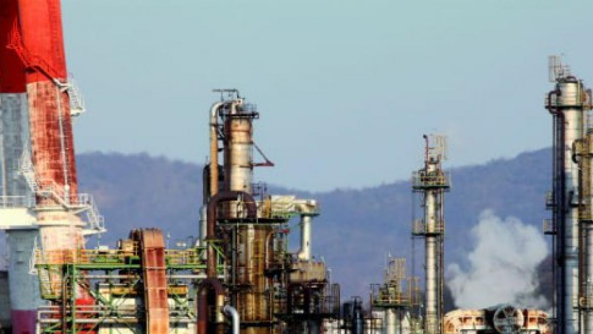 cum au fost aruncati la fier vechi gigantii care au facut romania sa prospere acum 20 de ani