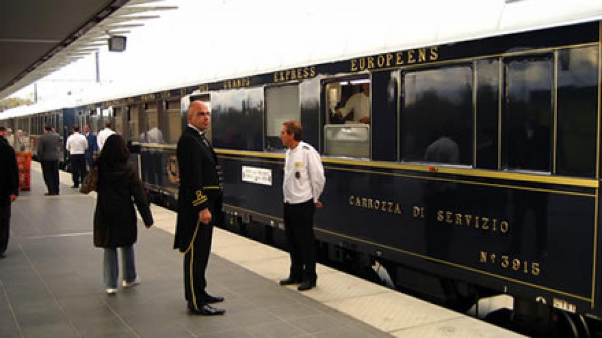 istoria opreste in gara de nord 120 de ani de traditie si rafinament in trenul care a redefinit