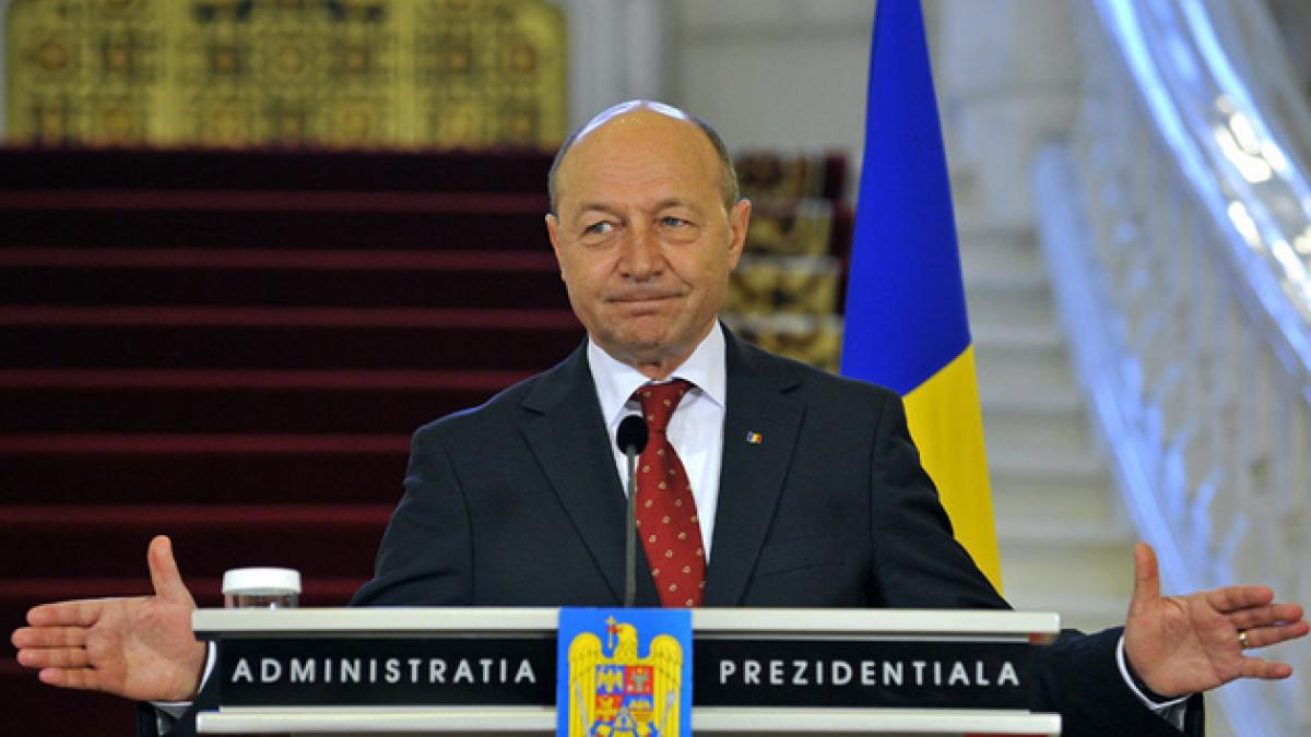 Traian Băsescu, prima apariţie oficială, VIDEO. &quot;România nu vrea să rămâna izolată, iar asta nu se va întâmpla sub conducerea mea&quot;