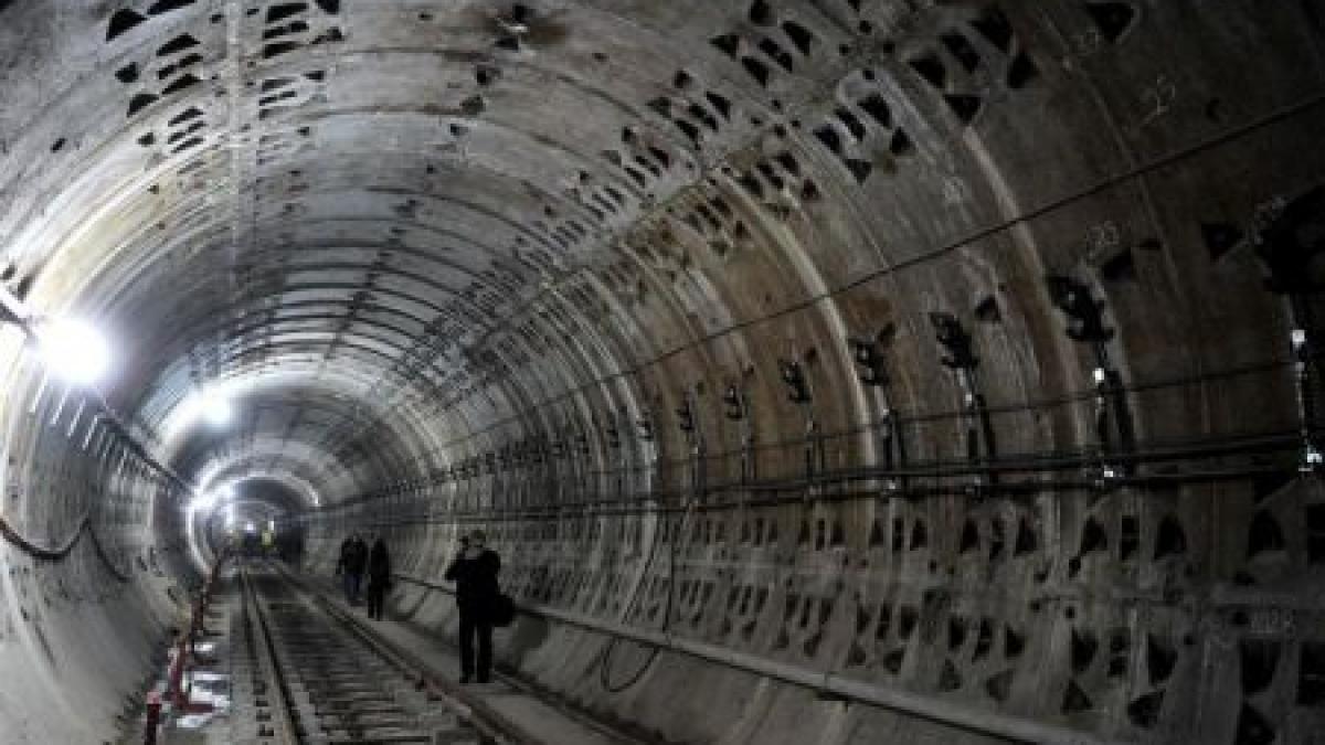 premierul ponta vrea sa treaca metrorexul in subordinea primariei capitalei si sa privatizeze cfr