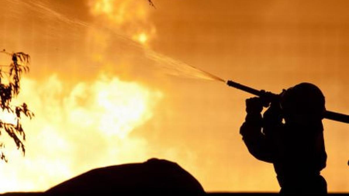 ard carpatii autoritatile vor trimite maine un elicopter cu apa