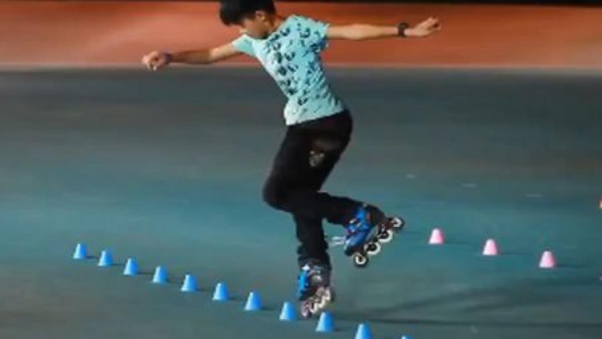 ce face el vezi doar in filme acrobatii incredibile pe role