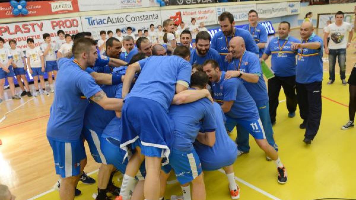 hcm constanta pentru a saptea oara in grupele ligii campionilor de handbal masculin