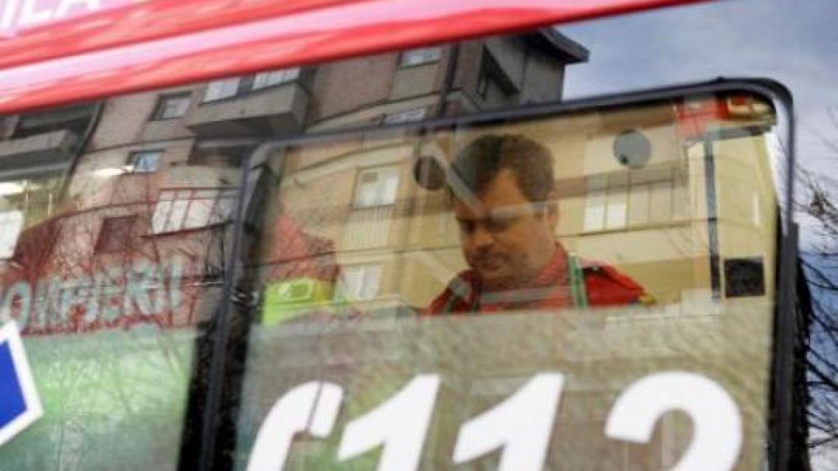 moartea barbatului care a incercat sa si dea foc in fata primariei deschide anchete peste anchete