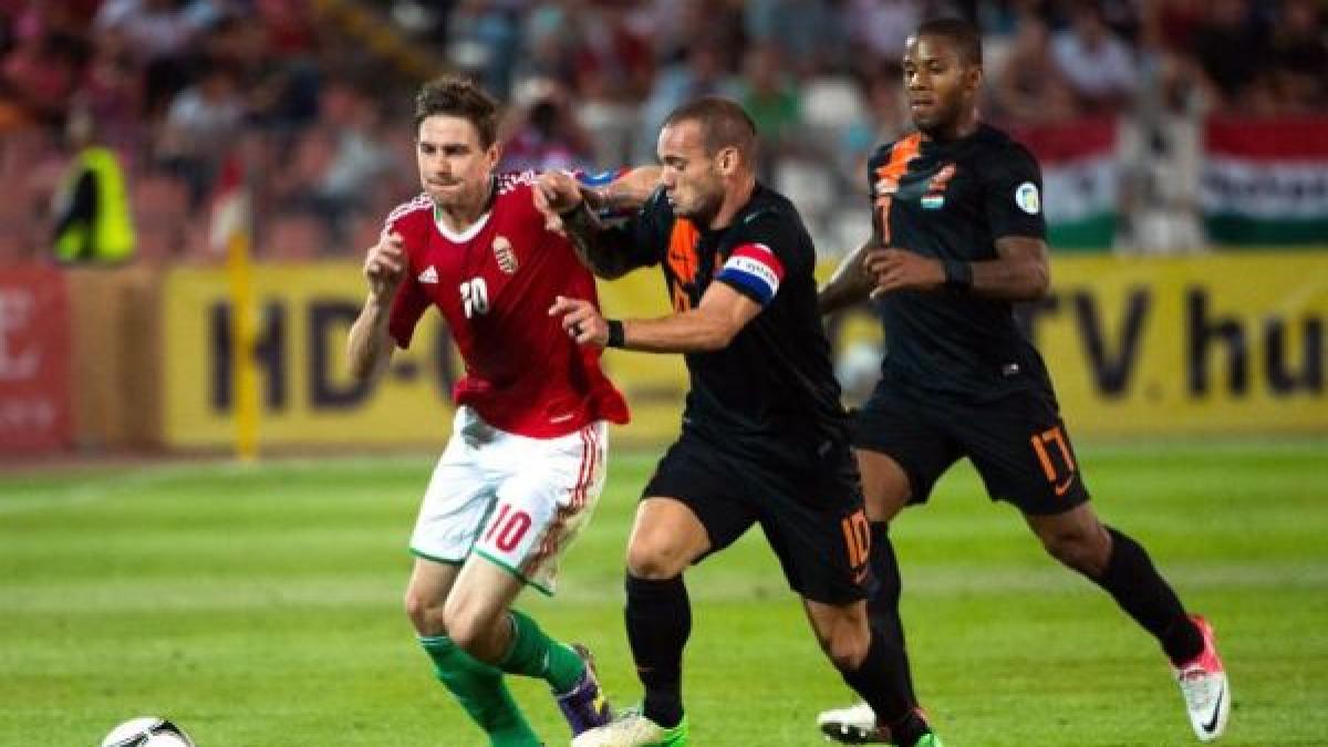 preliminarii cm 2014 olanda si turcia au obtinut victorii clare in grupa romaniei