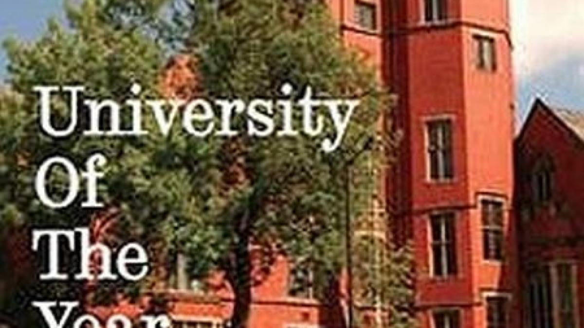 universitatea sheffield si snspa lanseaza un nou program de masterat cu diploma dubla