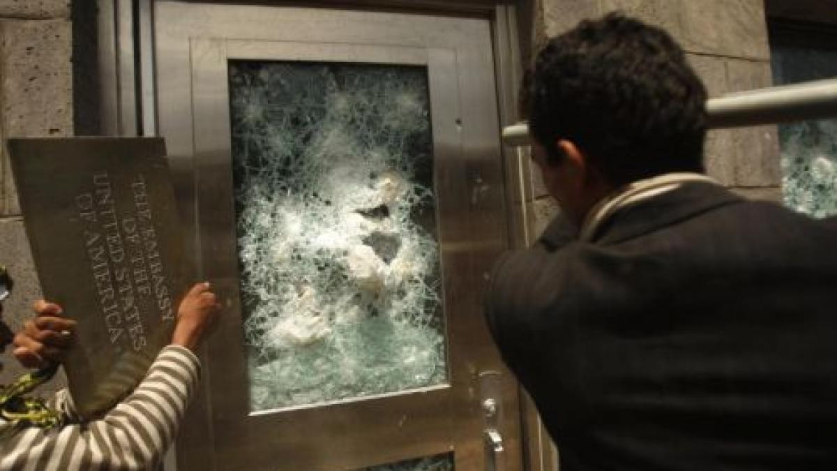 lumea araba fierbe casa alba cere masuri de siguranta pentru oficialii americani din ambasade obama