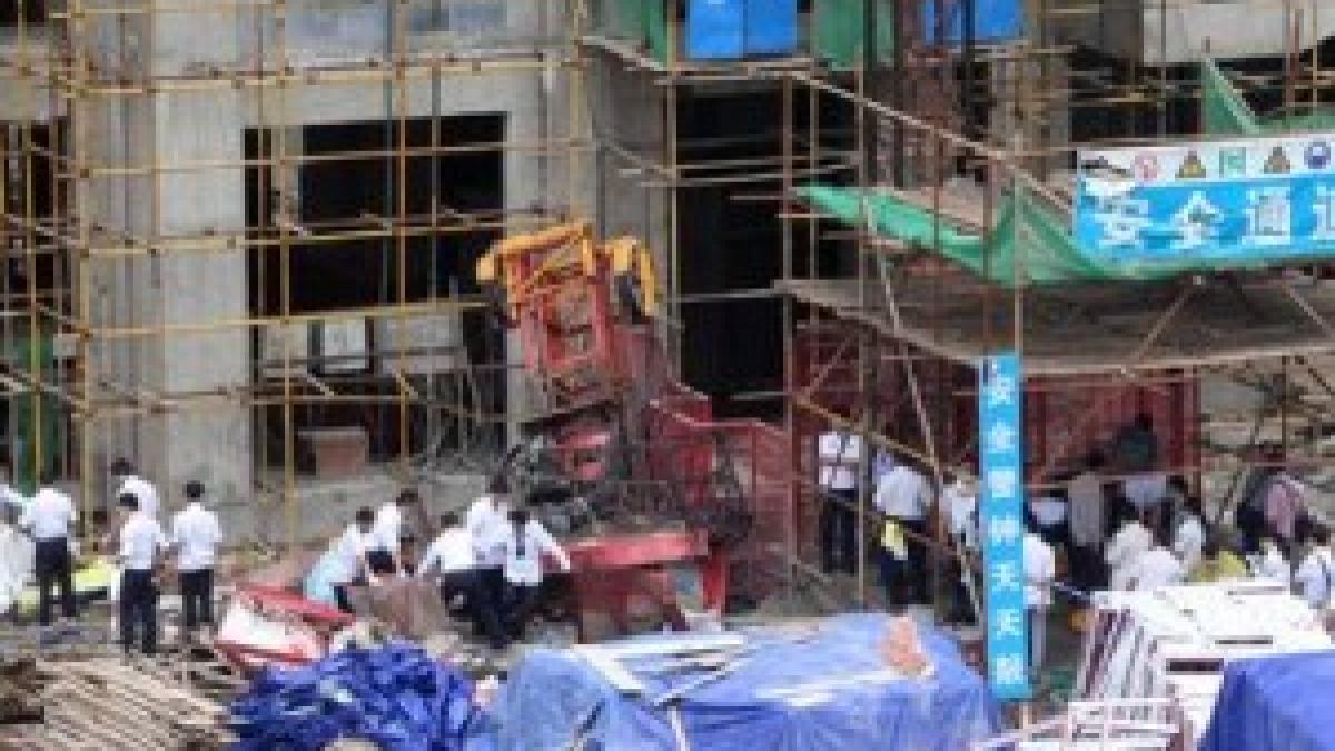 19 vieti curmate intr o secunda un lift s a prabusit de la etajul 30