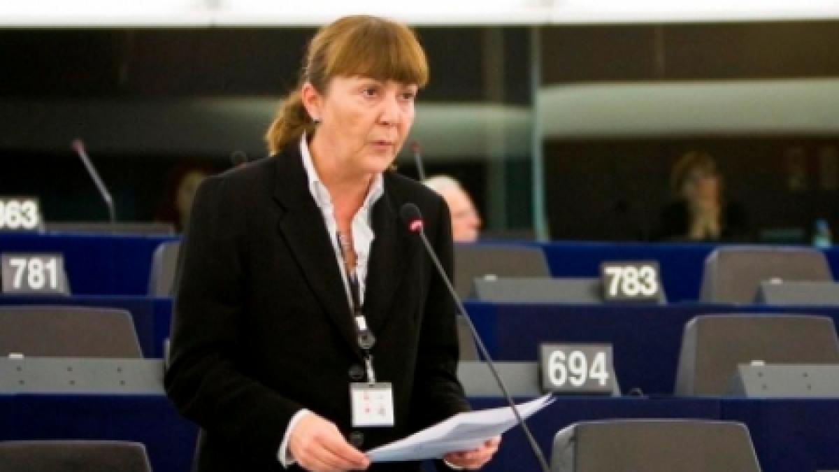 monica macovei face declaratii dure cu privire la victor ponta aceasta ii cere dovezi pentru