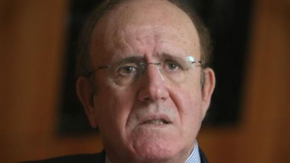 un specialist anti mafia este consilierul onorific al premierului victor ponta despre cine este